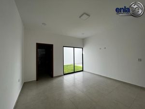 Casa en Venta en El Lago incluye paneles solares y minisplits