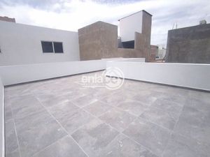 Casa en Venta en El Lago incluye paneles solares y minisplits