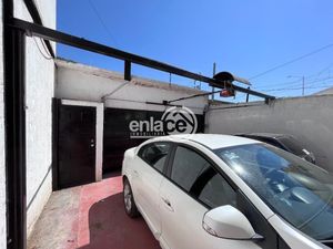 Casa en Venta frente a Panteon de Oriente