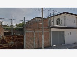 Casa en Venta en Jardines de Celaya 3a Secc Celaya