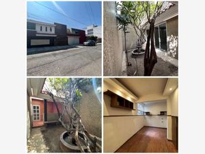 Casa en Venta en Jardines de San Manuel Puebla