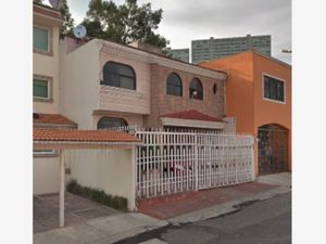 Casa en Venta en Lomas Verdes 1a Sección Naucalpan de Juárez