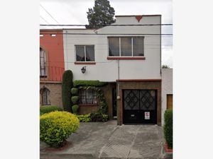 Casa en Venta en Claveria Azcapotzalco