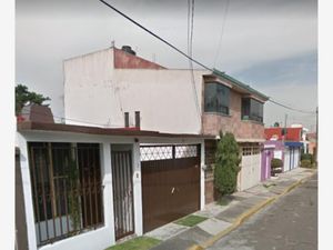 Casa en Venta en Izcalli Cuauhtémoc II Metepec