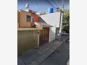 Casa en Venta en Camichines Alborada 1ra. sección San Pedro Tlaquepaque