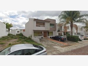 Casa en Venta en Cumbres del Lago Querétaro