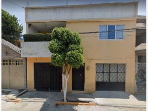 Casa en Venta en Jardines de Santa Clara Ecatepec de Morelos