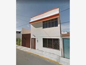 Casa en Venta en Unidad Satélite Magisterial Puebla