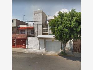 Casa en Venta en Valle de Aragón 3ra Sección Oriente Ecatepec de Morelos