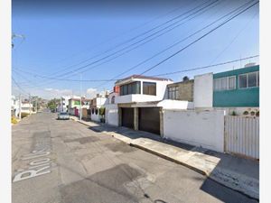 Casa en Venta en Jardines de San Manuel Puebla