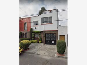 Casa en Venta en Claveria Azcapotzalco