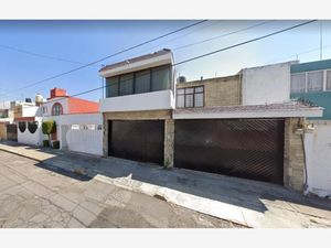 Casa en Venta en Jardines de San Manuel Puebla