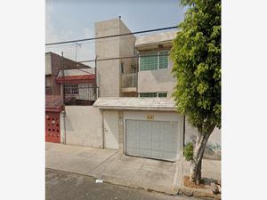 Casa en Venta en Valle de Aragón 3ra Sección Oriente Ecatepec de Morelos