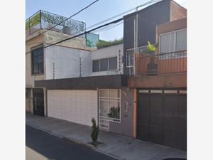 Casa en Venta en Claveria Azcapotzalco