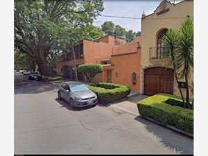 Casa en Venta en Del Carmen Coyoacán