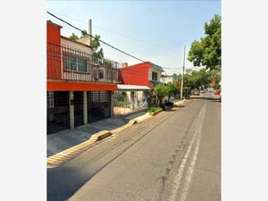 Casa en Venta en Valle de Santa Mónica Tlalnepantla de Baz