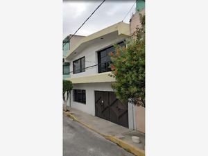 Casa en Venta en Escuadron 201 Iztapalapa