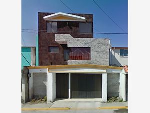 Casa en Venta en La Providencia Metepec