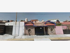 Casa en Venta en Jesus Jimenez Gallardo Metepec