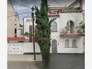 Casa en Venta en Claveria Azcapotzalco