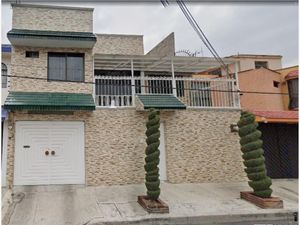 Casa en Venta en Industrial San Antonio Azcapotzalco