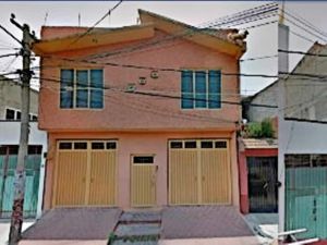 Casa en Venta en Benito Juárez (La Aurora) Nezahualcóyotl