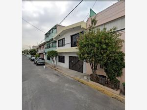 Casa en Venta en Escuadron 201 Iztapalapa