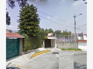 Casa en Venta en Anexo Jardines de San Mateo Naucalpan de Juárez