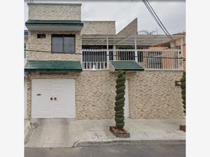 Casa en Venta en Industrial San Antonio Azcapotzalco