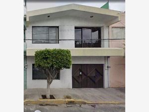 Casa en Venta en Escuadron 201 Iztapalapa