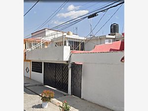 Casa en Venta en Ciudad Azteca Sección Poniente Ecatepec de Morelos