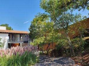 CASA EN CONDOMINIO EN CENTRO DE VALLE DE BRAVO VISTA AL LAGO