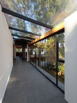 CASA EN RENTA EN AVÁNDARO, VISTA AL LAGO