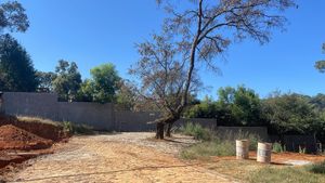 CASA EN PREVENTA EN AVÁNDARO, VISTA AL BOSQUE