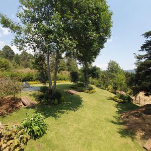 CASA EN VENTA VALLE DE BRAVO