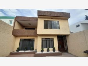 Casa en Venta en Jardines de la Hacienda Querétaro