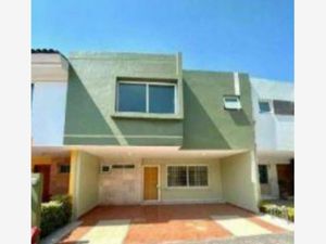 Casa en Venta en Real de Valdepeñas Zapopan