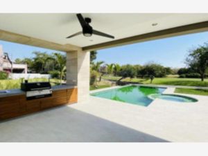 Casa en Venta en Jardines Del Edén Tlajomulco de Zúñiga