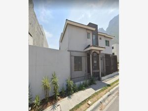 Casa en Venta en Cumbres Paraíso Monterrey