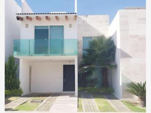 Casa en Venta en Angelopolis Puebla