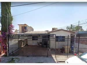 Casa en Venta en Monumental Juárez