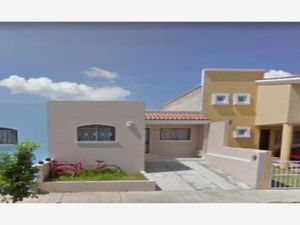 Casa en Venta en Jardines del Vergel Zapopan