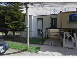 Casa en Venta en Paseos del Sol Zapopan