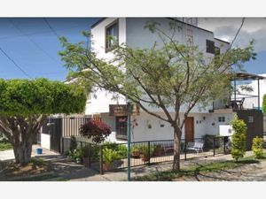 Casa en Venta en Paseos del Sol Zapopan