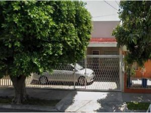 Casa en Venta en Villa La Cruz Guadalajara