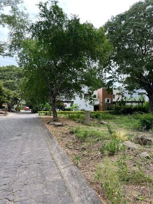 Terreno en las Residencial las Parotas