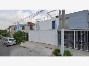 Casa en Venta en Las Aguilas Zapopan