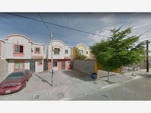 Casa en Venta en Villa Residencial del Prado Mexicali