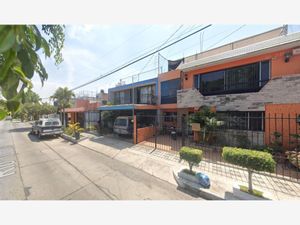 Casa en Venta en Jardines del Rosario Guadalajara