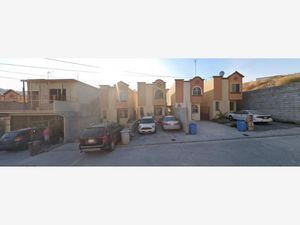 Casa en Venta en Lomas de la Presa Tijuana